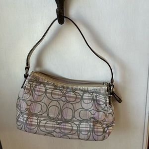 Small Coach handbag. Lavender & gold.